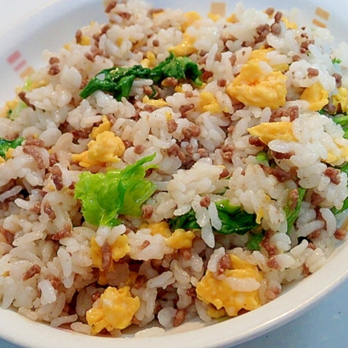 ガラスープで 合挽きミンチとレタスのチャーハン レシピ 作り方 By ぷ みぃまま 楽天レシピ